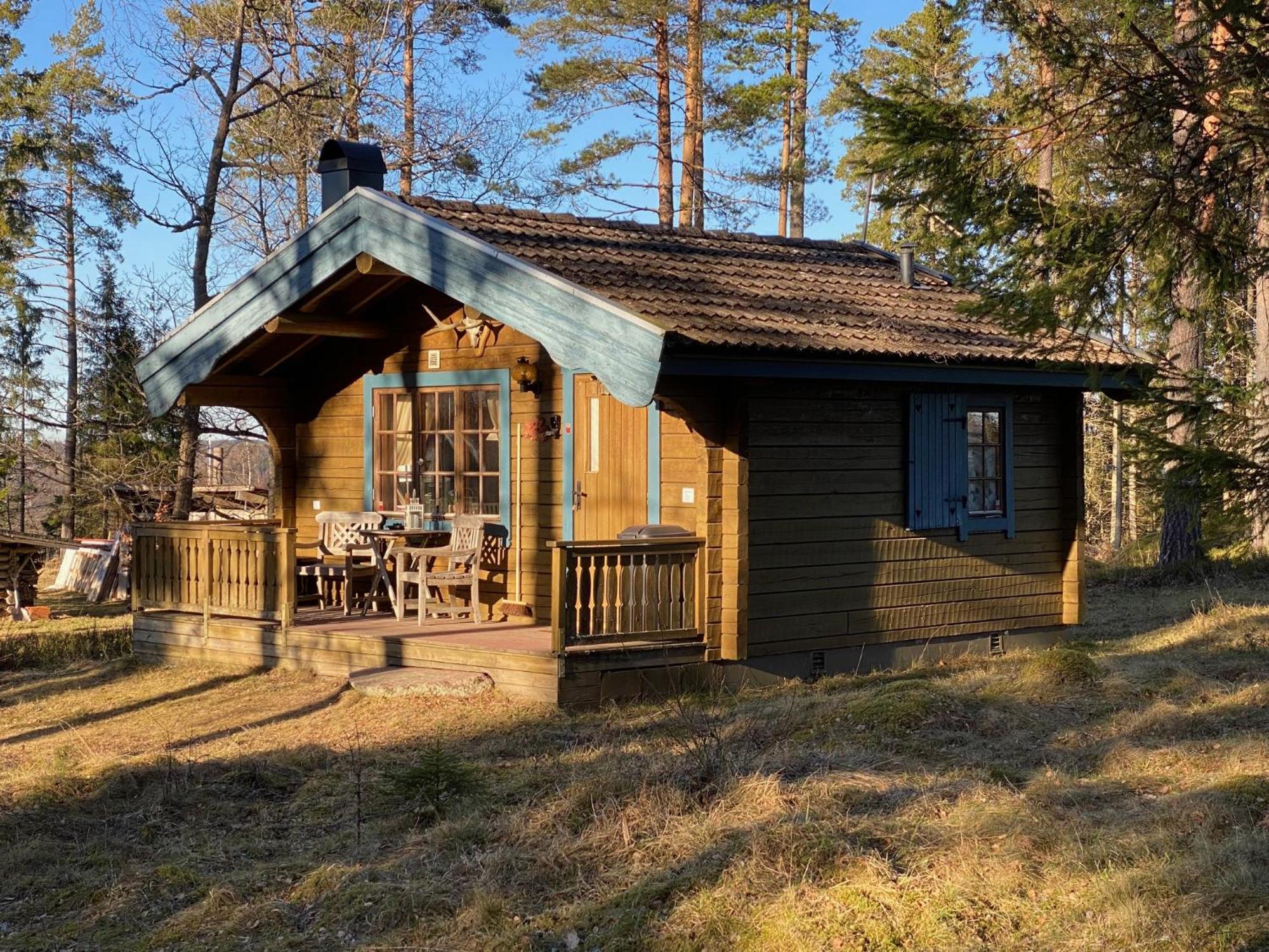 Timrad Stuga I Kanten Av Skogen Med Spa Moejlighet Мулшьо Екстер'єр фото