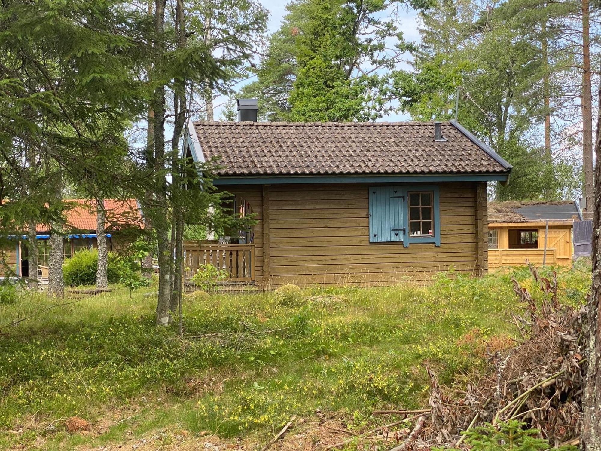 Timrad Stuga I Kanten Av Skogen Med Spa Moejlighet Мулшьо Екстер'єр фото