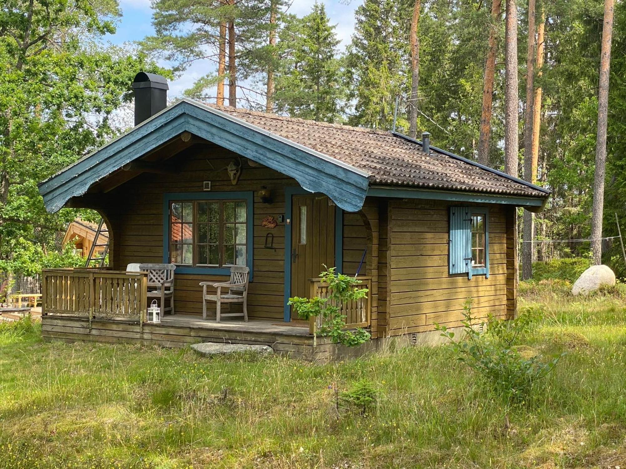 Timrad Stuga I Kanten Av Skogen Med Spa Moejlighet Мулшьо Екстер'єр фото