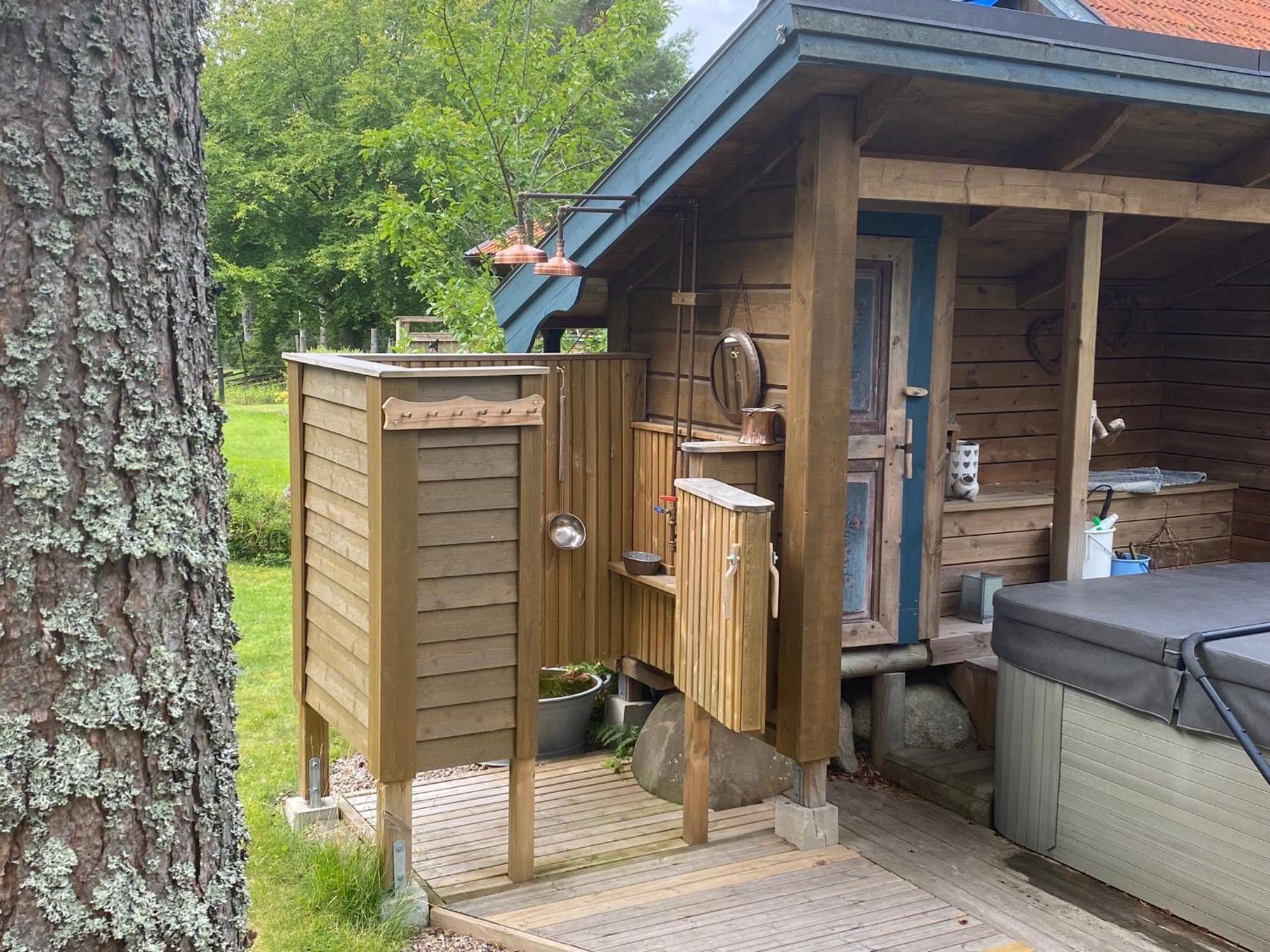 Timrad Stuga I Kanten Av Skogen Med Spa Moejlighet Мулшьо Екстер'єр фото